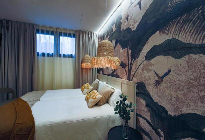 پانسیون Home42