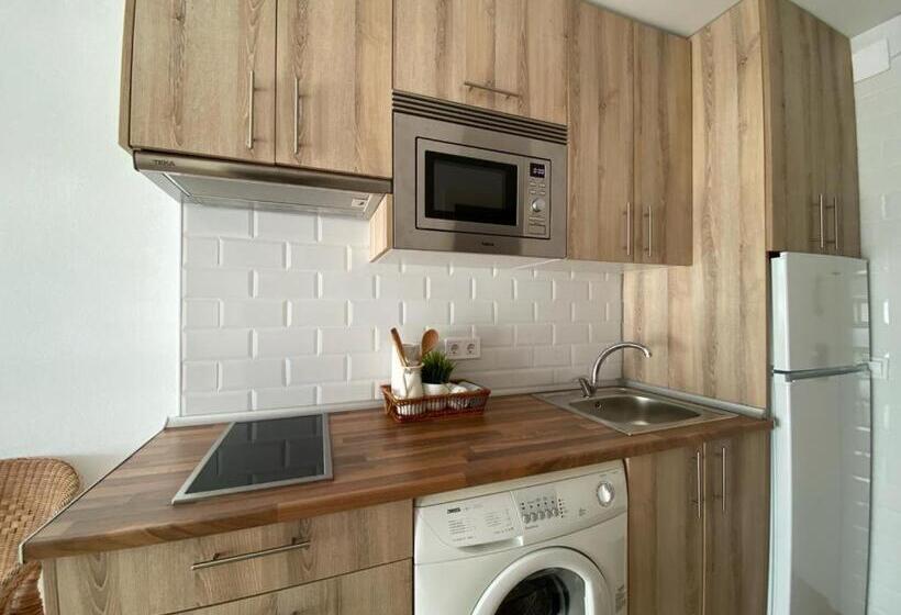 אתר נופש Apartamentos Benal Beach Group