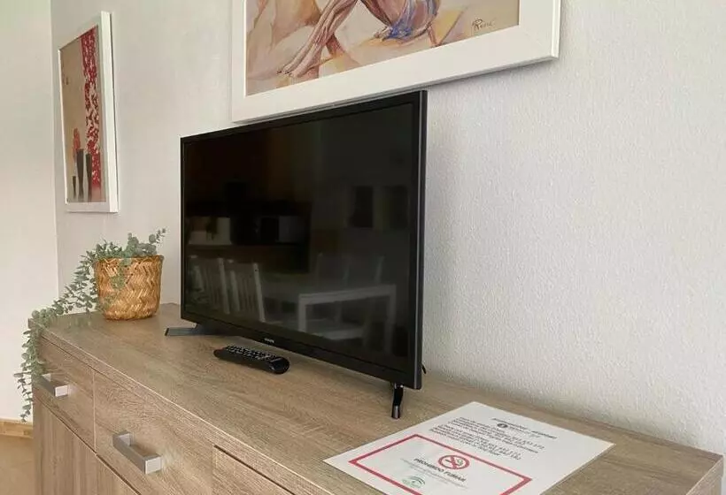 Lomakeskus Apartamentos Benal Beach Group