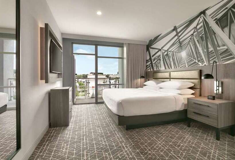 فندق Embassy Suites By Hilton Atlanta Midtown