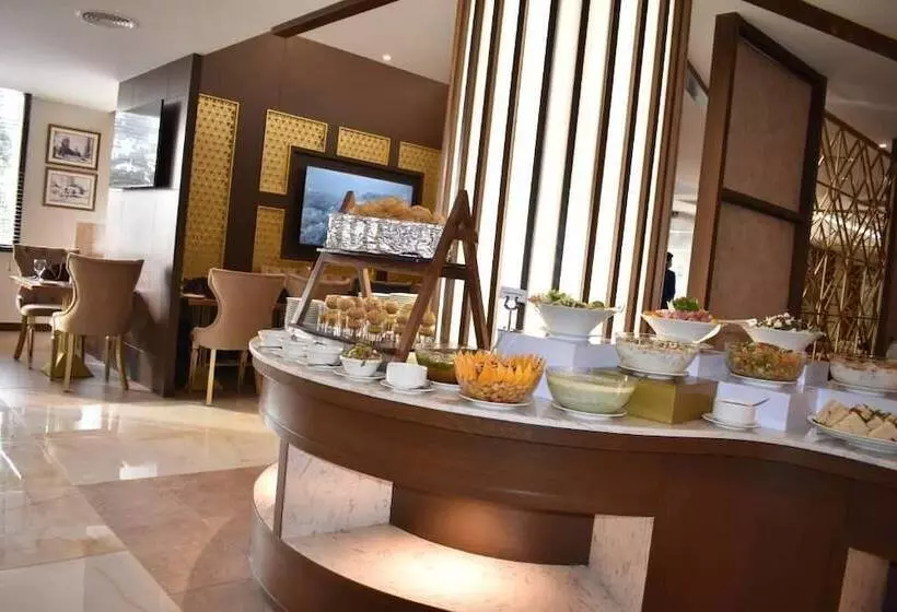 Faletti S Grand Hotel Multan