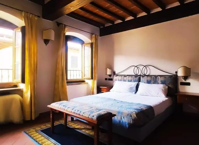 Hotelli Albergo Falterona