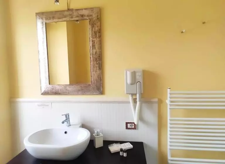 Hotelli Albergo Falterona