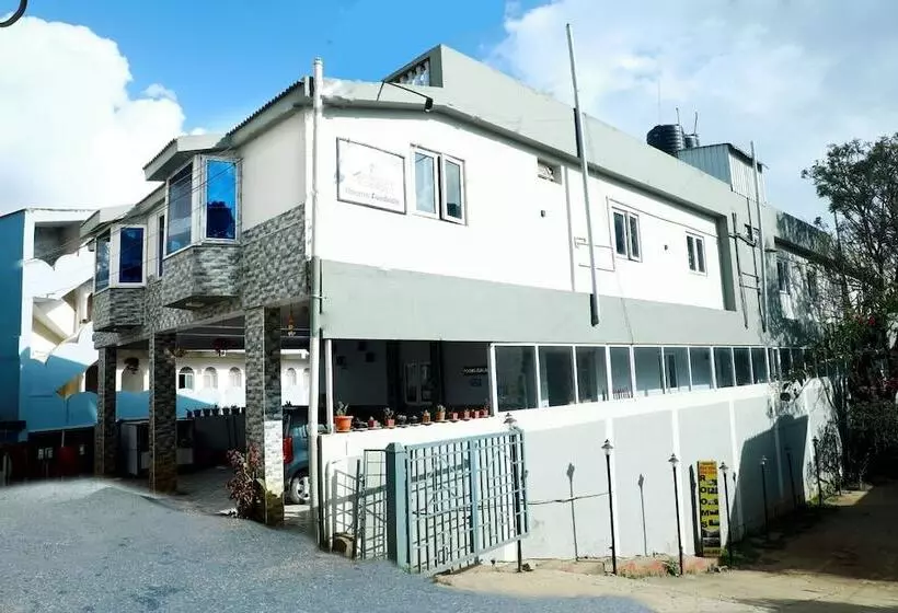 Hotelli Happystay Rooms And Cottages
