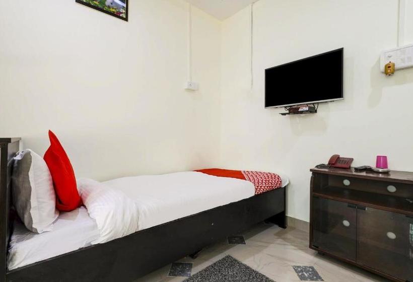 ホテル Oyo 77507 Jc Inn