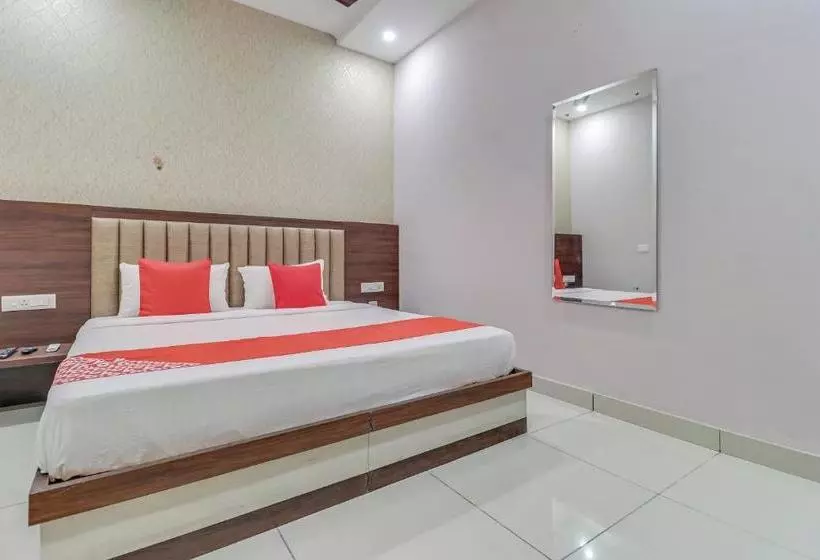 Hotelli Oyo 77825  Skyla