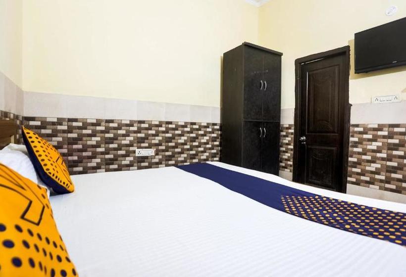 בית מלון כפרי Spot On Del2930 Kashvi Palace