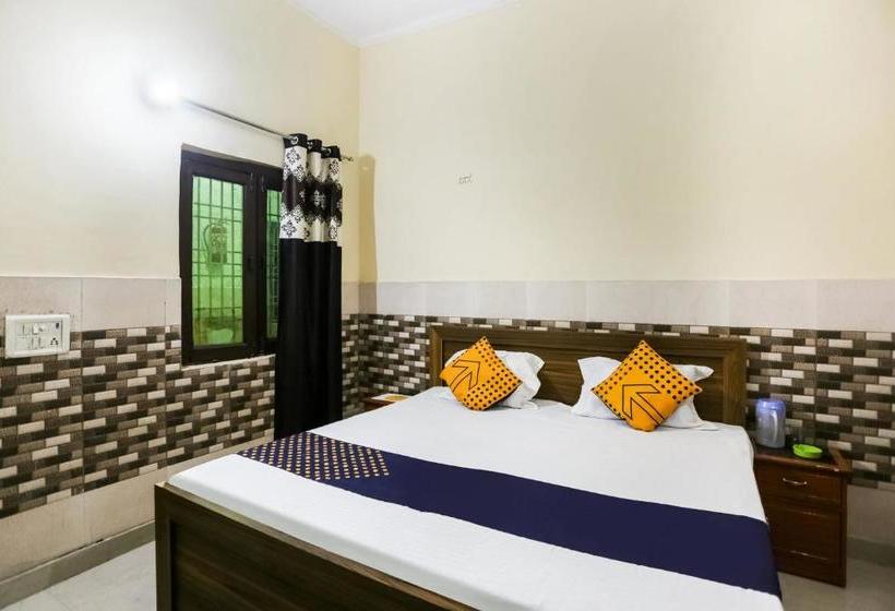 בית מלון כפרי Spot On Del2930 Kashvi Palace