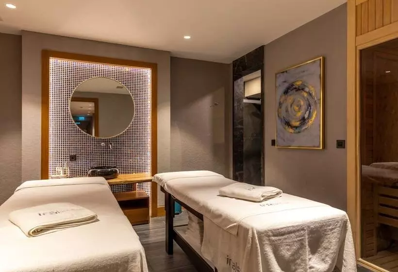 Hotelli Unique Life Style