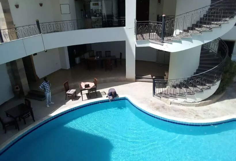 مُتل Marsa Alam Inn