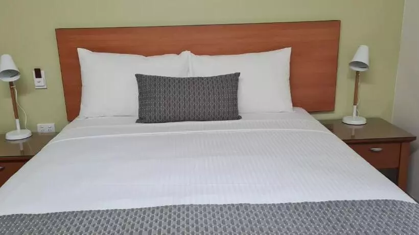 Vitina Studio Motel