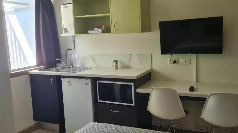 Vitina Studio Motel