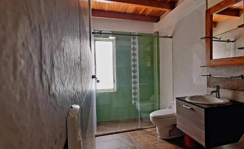 Hostel Imperial Zumbahua