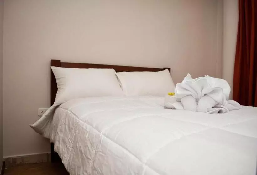 Retkeilymaja Imperial Zumbahua