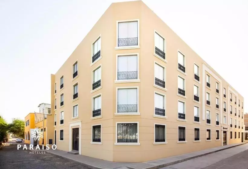 هتل Es Paraiso Piura