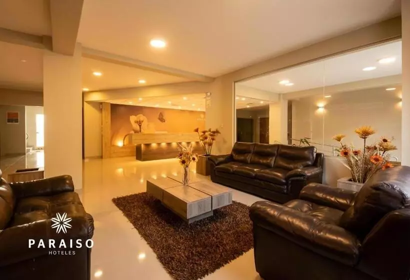 هتل Es Paraiso Piura