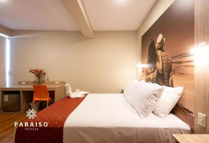 هتل Es Paraiso Piura