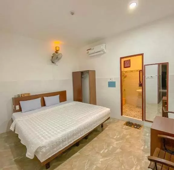 هتل Khách Sạn Ngọc Bích