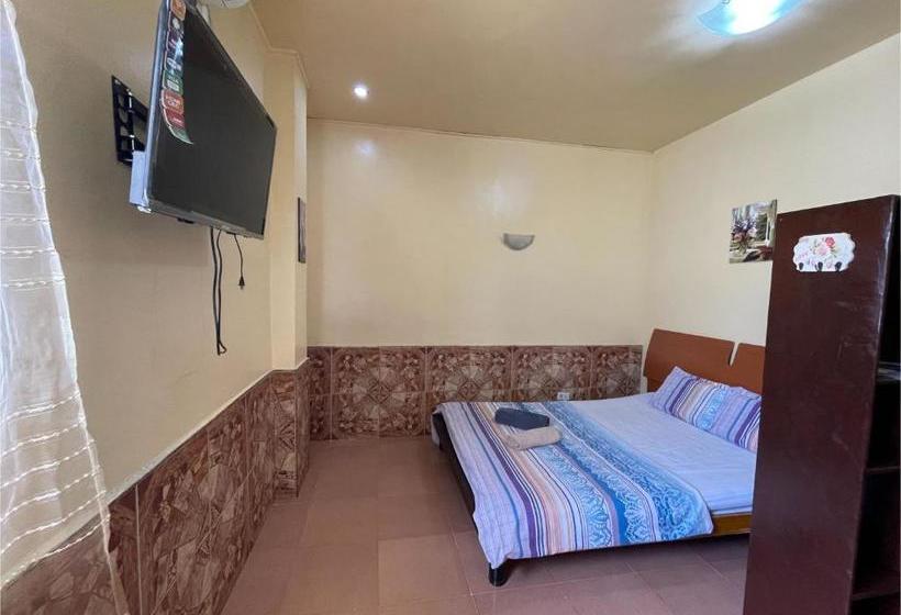 ホテル Oyo 761 Caza Southville Apartelle