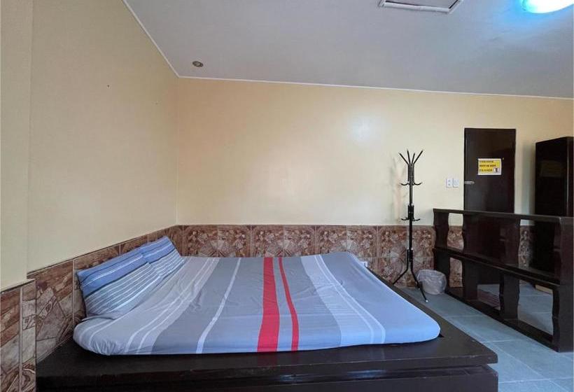 ホテル Oyo 761 Caza Southville Apartelle