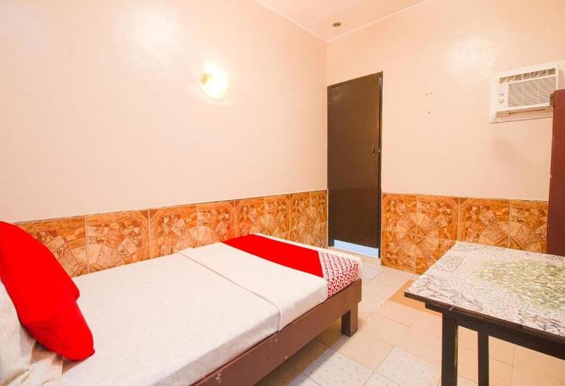 ホテル Oyo 761 Caza Southville Apartelle