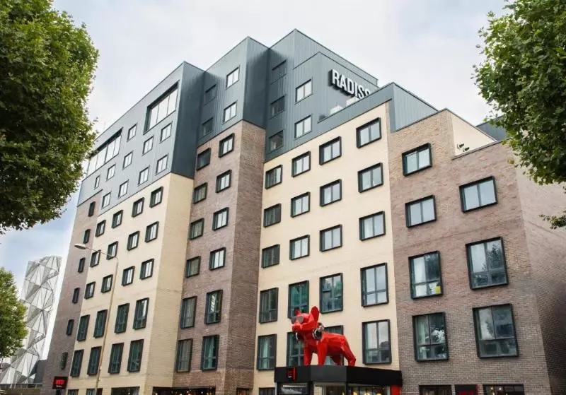 ホテル Radisson Red London Greenwich The O2