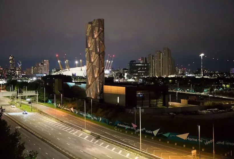 ホテル Radisson Red London Greenwich The O2