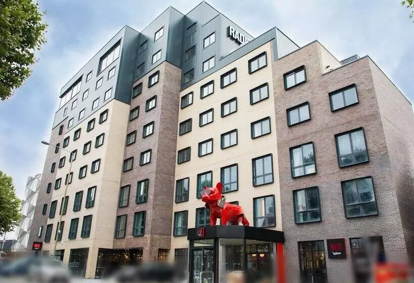 ホテル Radisson Red London Greenwich The O2
