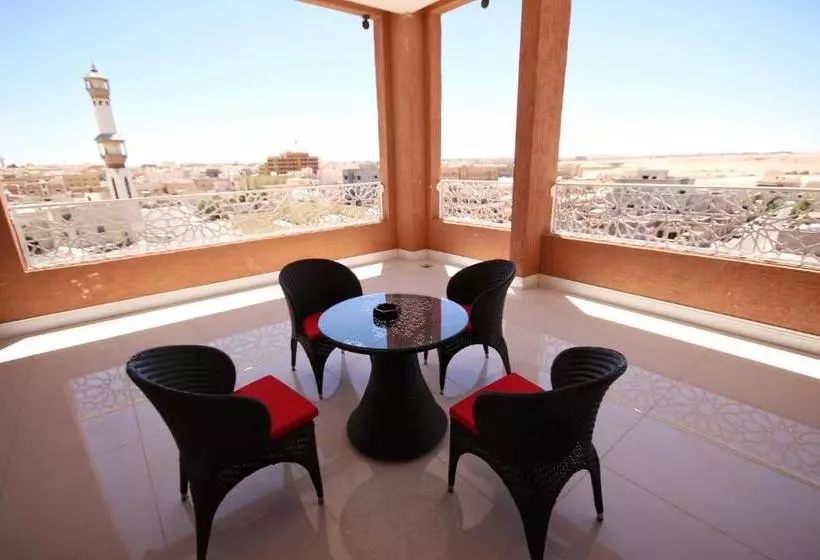 Hyatt ِalfursan