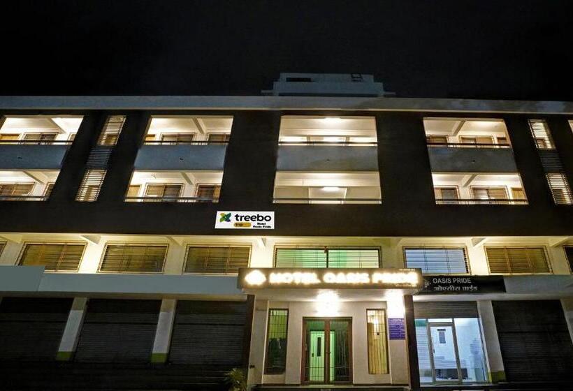 Itsy Hotels Oasis Pride