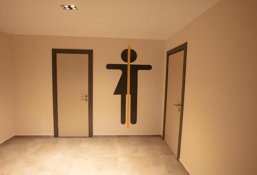 Valent Otel Business