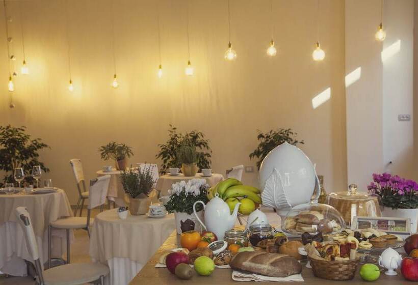 ホテル Avantgarde