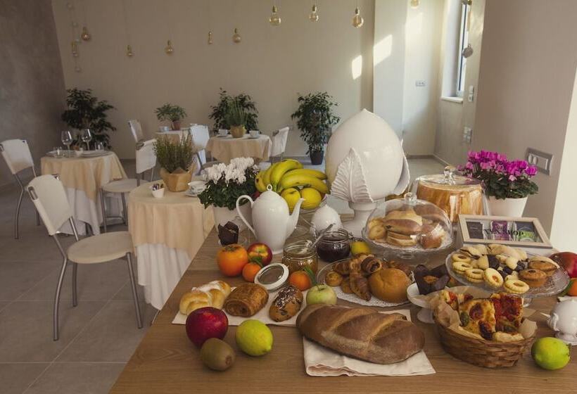 ホテル Avantgarde