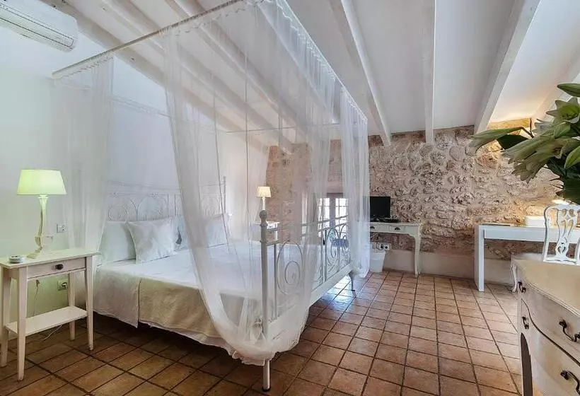 Отель Ca´n Pere