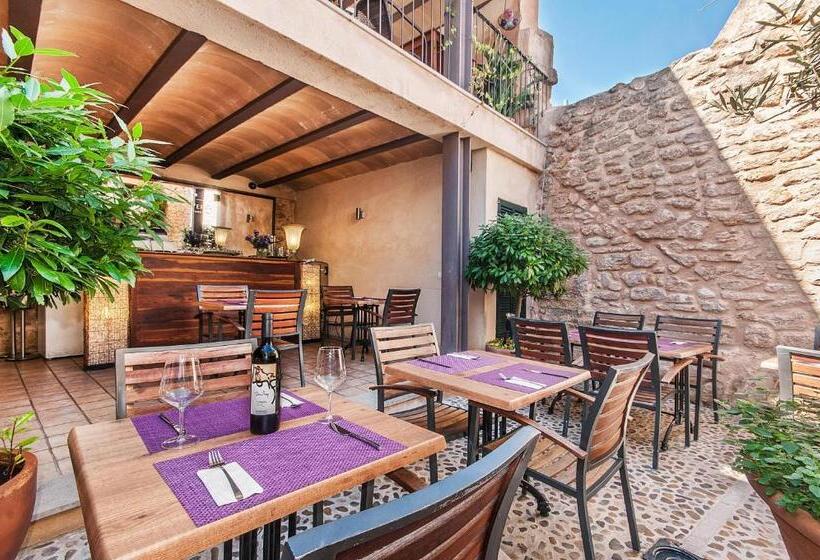 Отель Ca´n Pere