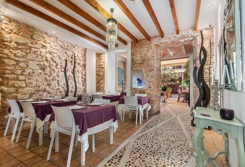 Отель Ca´n Pere