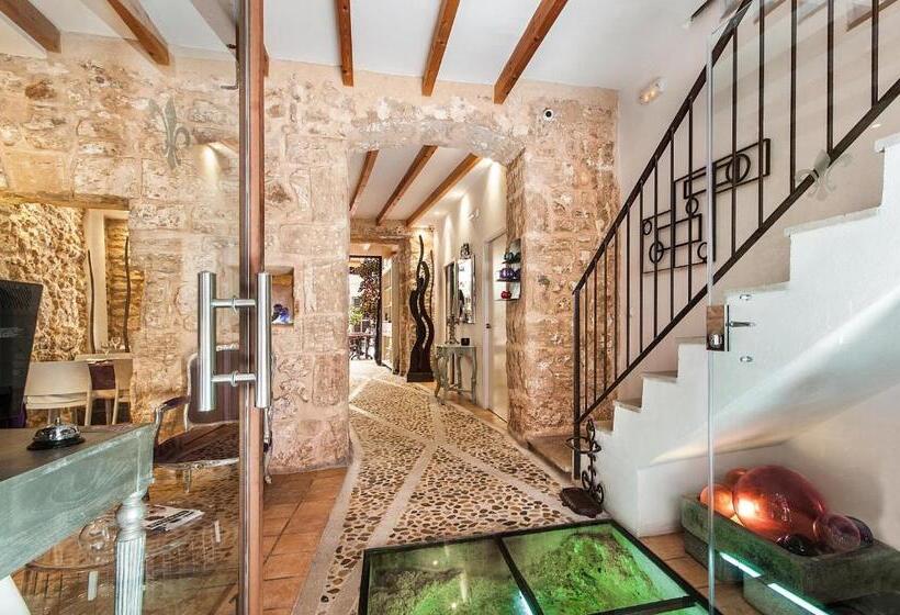 Отель Ca´n Pere