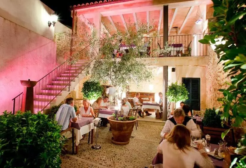 Отель Ca´n Pere