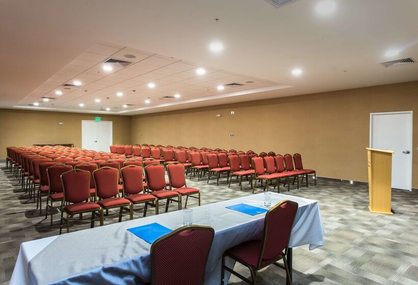 ホテル Costa Del Sol Wyndham Tumbes