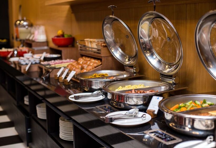 ホテル Costa Del Sol Wyndham Tumbes