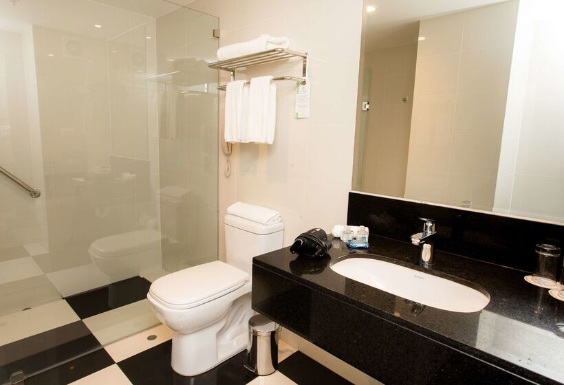 ホテル Costa Del Sol Wyndham Tumbes