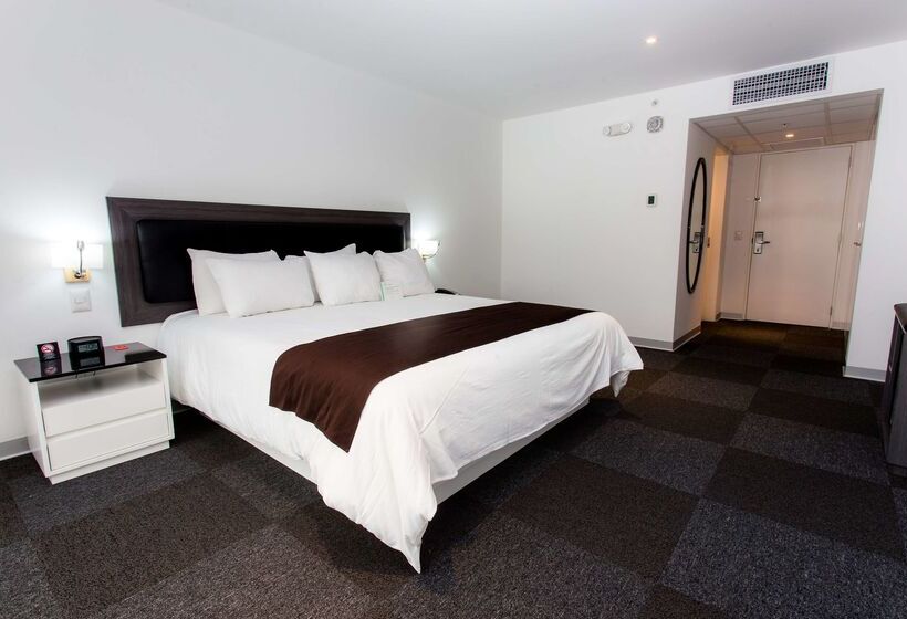 ホテル Costa Del Sol Wyndham Tumbes