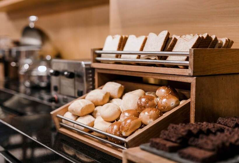 ホテル Costa Del Sol Wyndham Tumbes