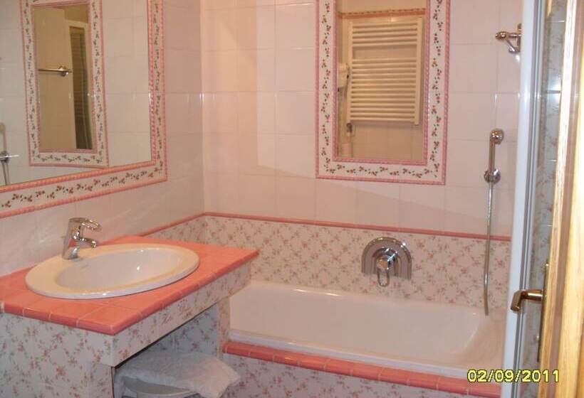 בית מלון כפרי Dahu