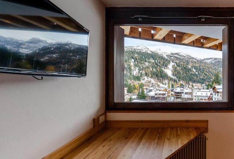 בית מלון כפרי Dahu