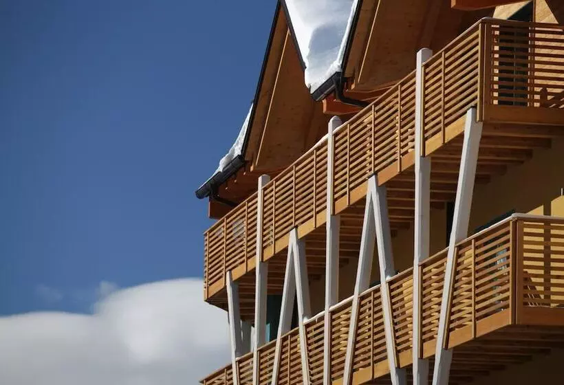 Отель Delle Alpi