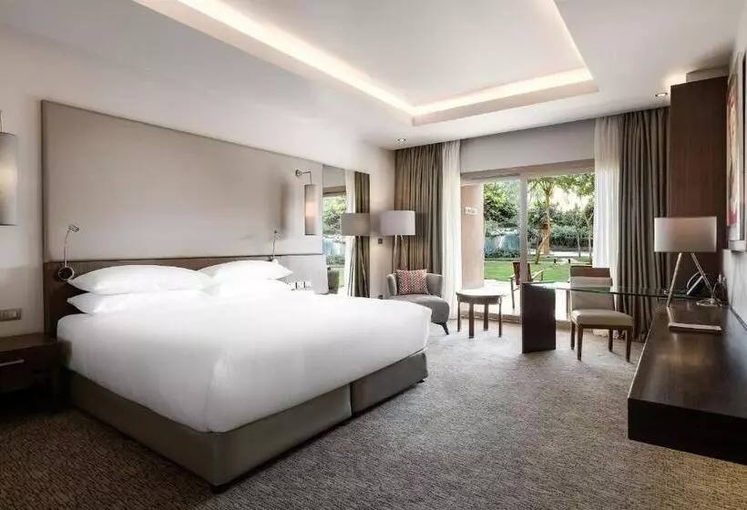 هتل Dusit Thani Lakeview Cairo