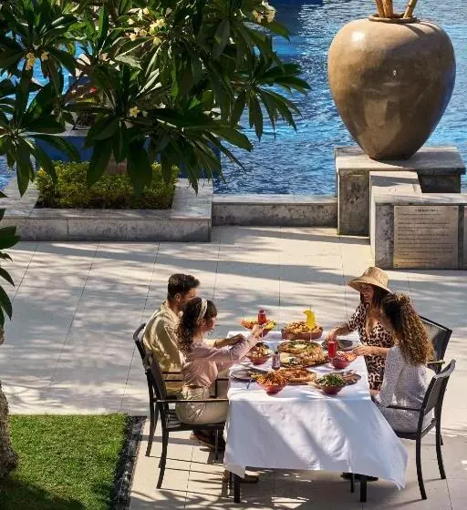 هتل Dusit Thani Lakeview Cairo