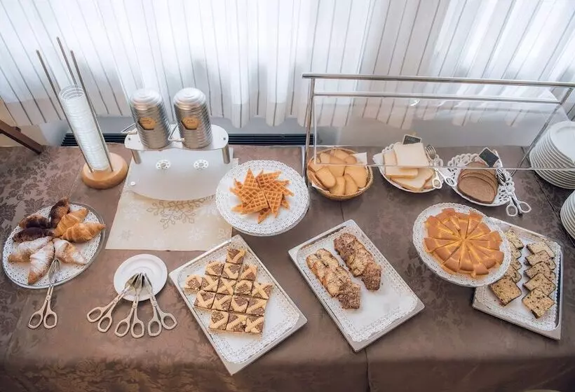 Szálloda Everest Arco