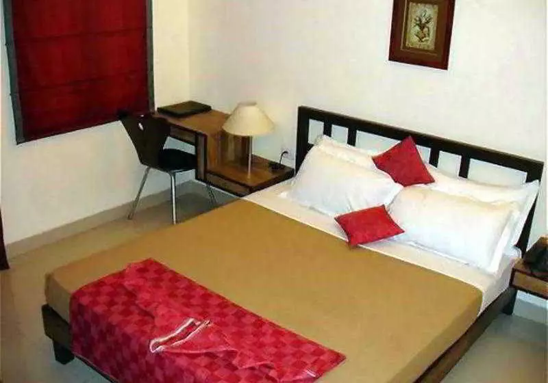 Отель Lake View Residences